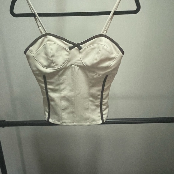 tank top - Picture 2 of 2